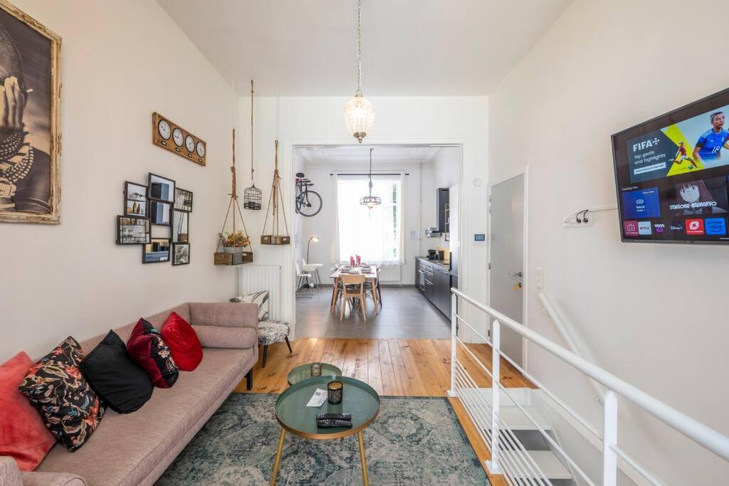 Superb 3 Bedroom & 3 Bathroom Duplex In Brussels City Centre Екстериор снимка