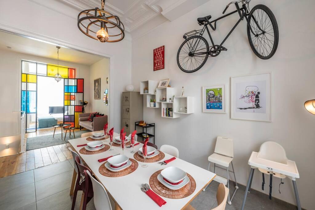 Superb 3 Bedroom & 3 Bathroom Duplex In Brussels City Centre Екстериор снимка