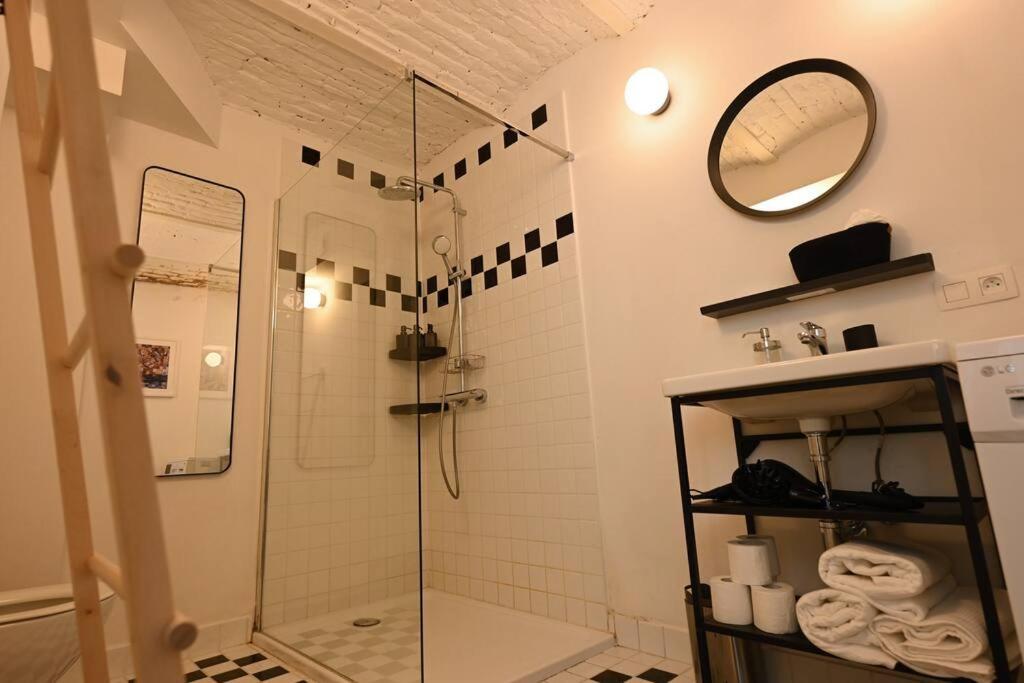 Superb 3 Bedroom & 3 Bathroom Duplex In Brussels City Centre Екстериор снимка